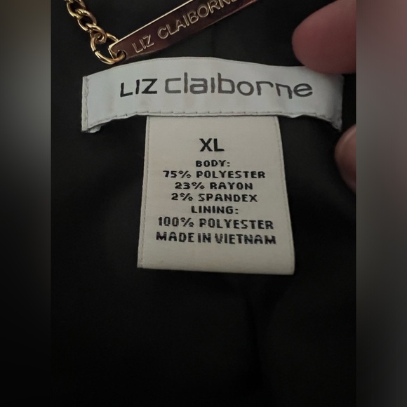 Liz Claiborne - bright cherry red classy coat - Picture 9 of 11